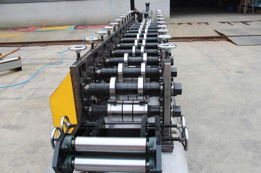 Galvanized Metal Sheet Light Furring Channel Steel Keel Framing Machine