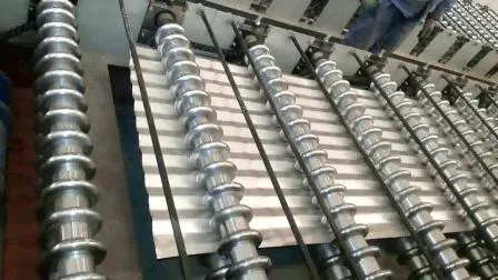 Tôle d'acier ondulée en aluminium galvanisée par toiture en métal faisant la machine